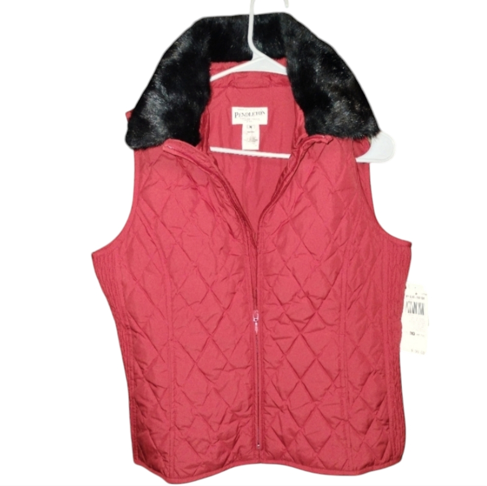 Pendleton NWT red down vest with removable fur collar, size M - Picture 1 of 10